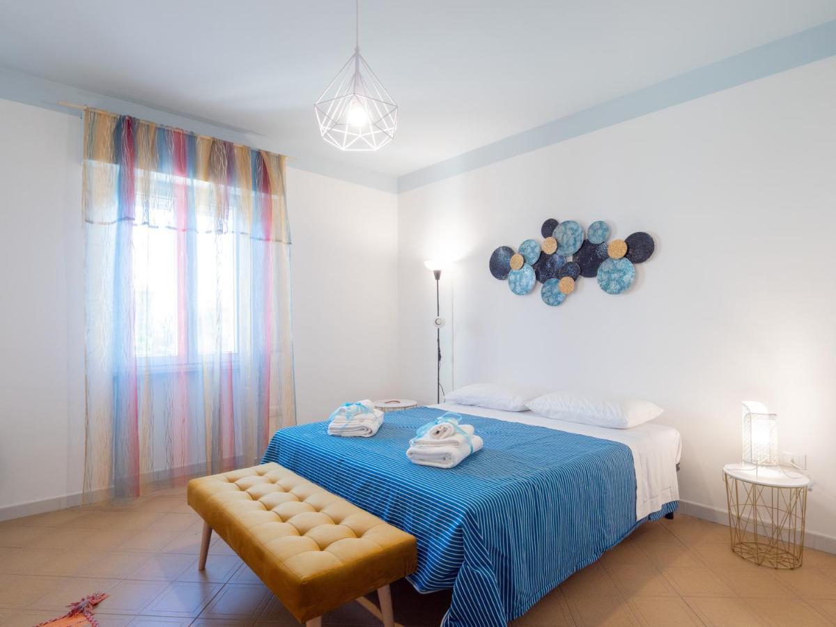 Salento 4 Stars - Blue & Yellow Squinzano Zewnętrze zdjęcie